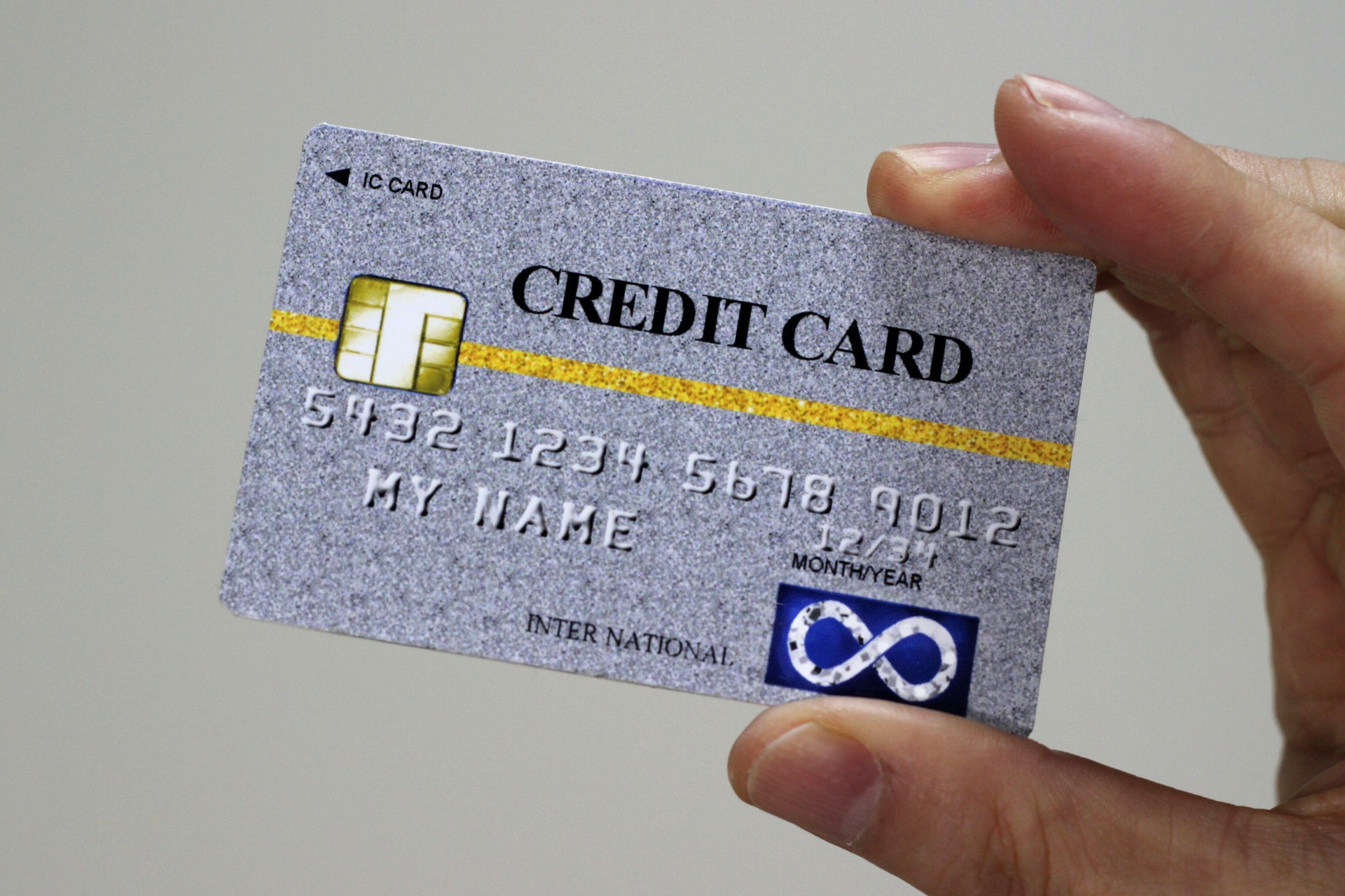 クレジットカード　サイン認証　廃止